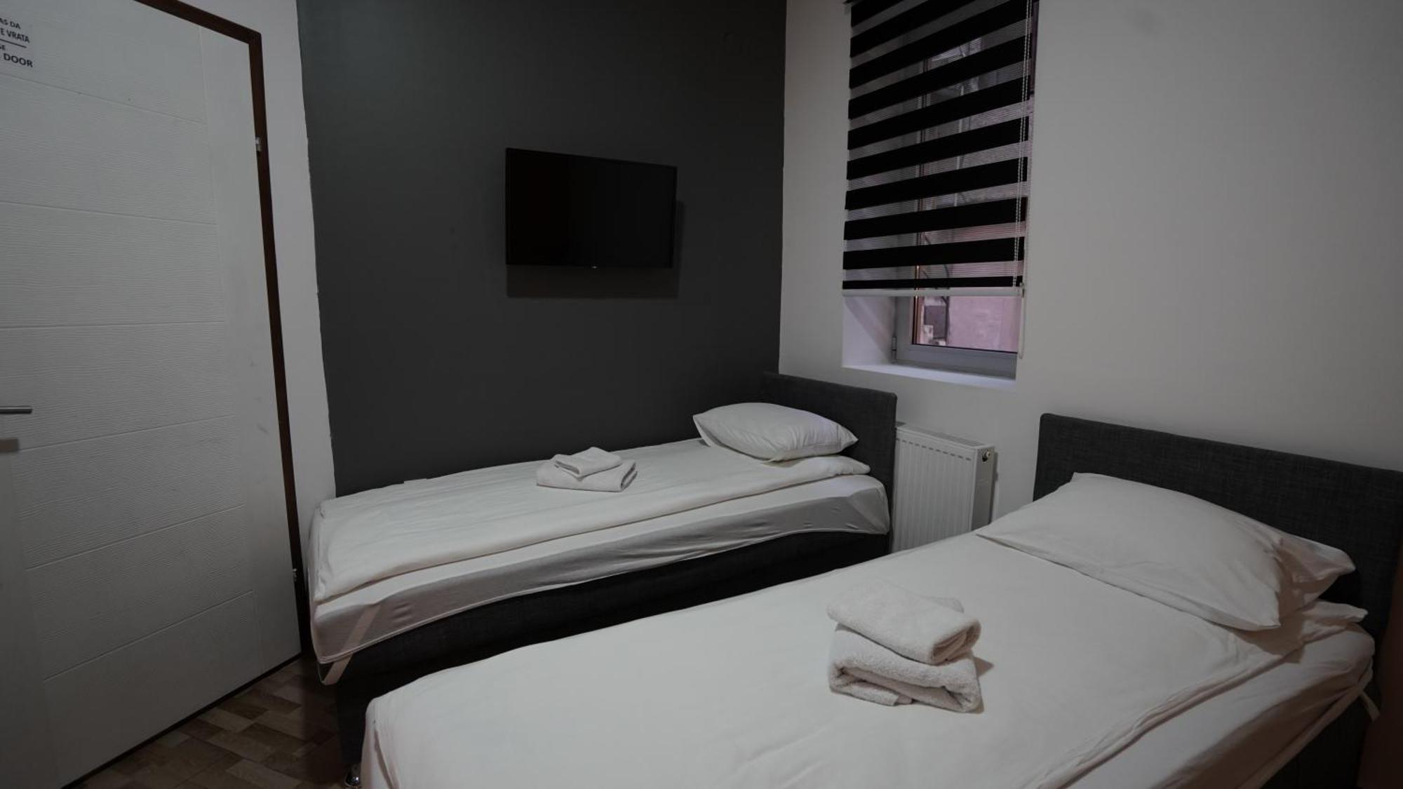Hideaway Rooms & Apartments SJJ Eksteriør bilde
